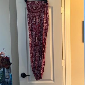 Mexicali Blues red w/elephant print in off white gypsy pant; OSFA